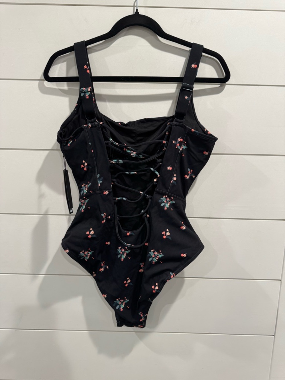ТA3 Seamed Squarey Swimsuit Regular/Long Fit in Primrose - Picture 4 of 5
